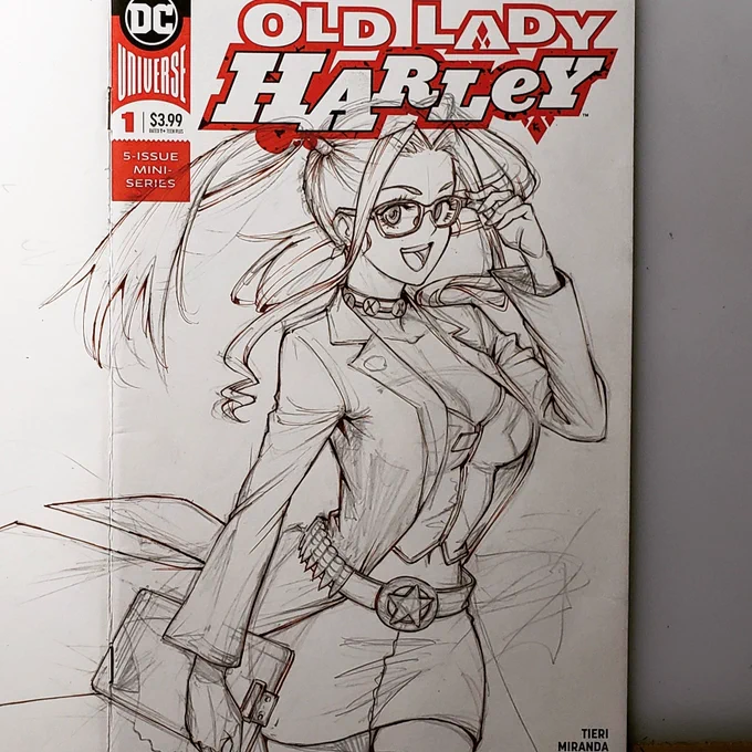#HarleyQuinn 