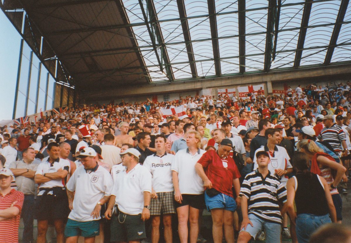 ON THIS DAY 1998: England in Etienne for their game against Argentina #Englandaway
