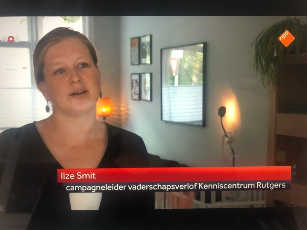 Zojuist sprak onze <a href="/Ilze_Utrecht/">Ilze Smit</a> in het NOS-journaal over het #geboorteverlof dat morgen ingaat. Want dat is niet alleen goed voor vaders en de band met hun kind. “Ook kunnen vrouwen makkelijker doorgroeien naar de top en misschien minder in deeltijd gaan werken.” <a href="/NOS/">NOS</a>