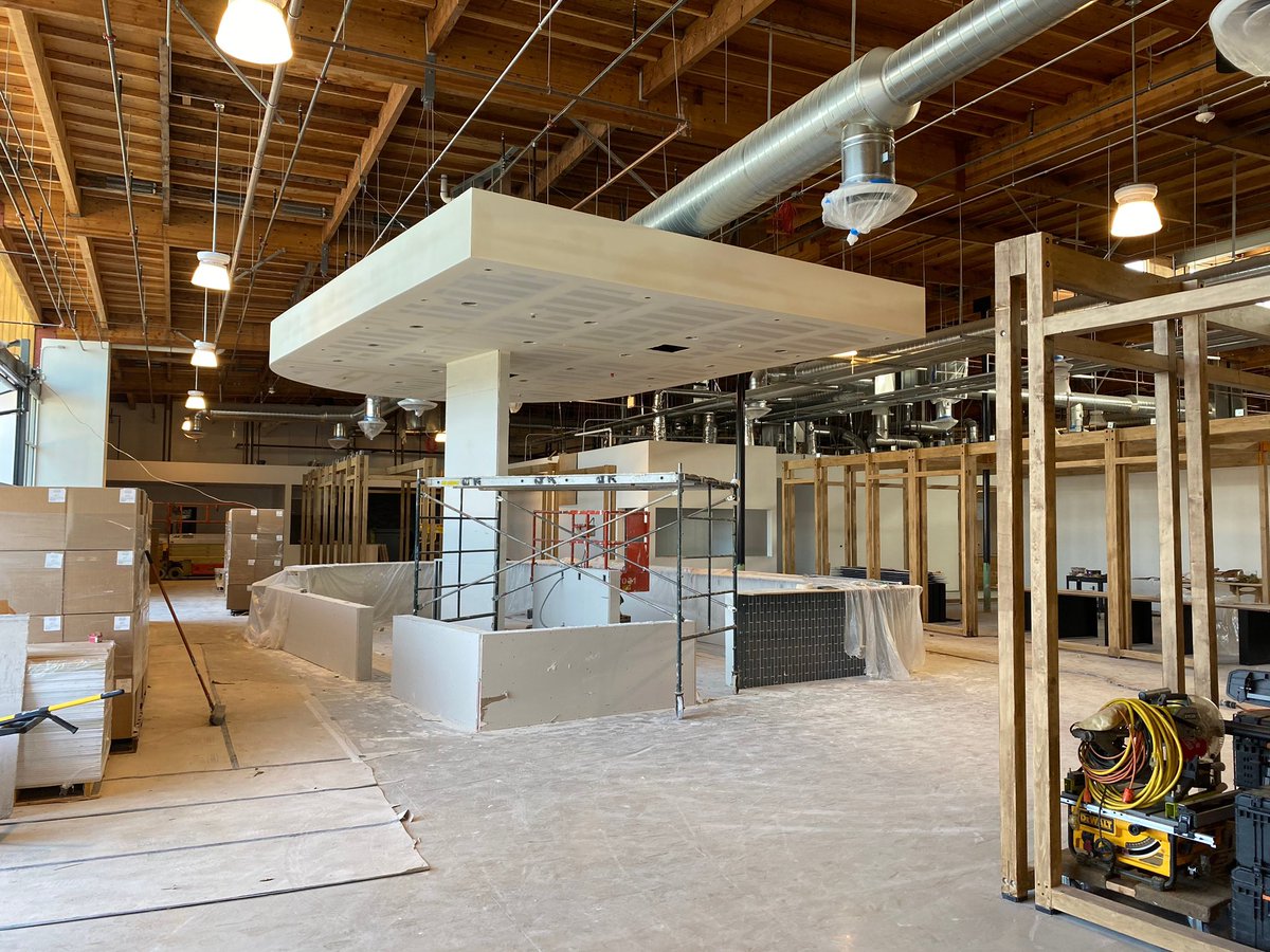 ADCollaborative's tweet photo. @rodeo39pm Looking great! We can't wait for the grand opening this summer
#adc #adcollaborative #architecturedesigncollaborative #retail #foodhall #publicmarket #rodeo39 #stanton #california #constructionprogress #frontier #stanton #heavyhittersonly @jazay21⁠ @heavyhittersonly⁠ https://t.co/De8W7zwL5j