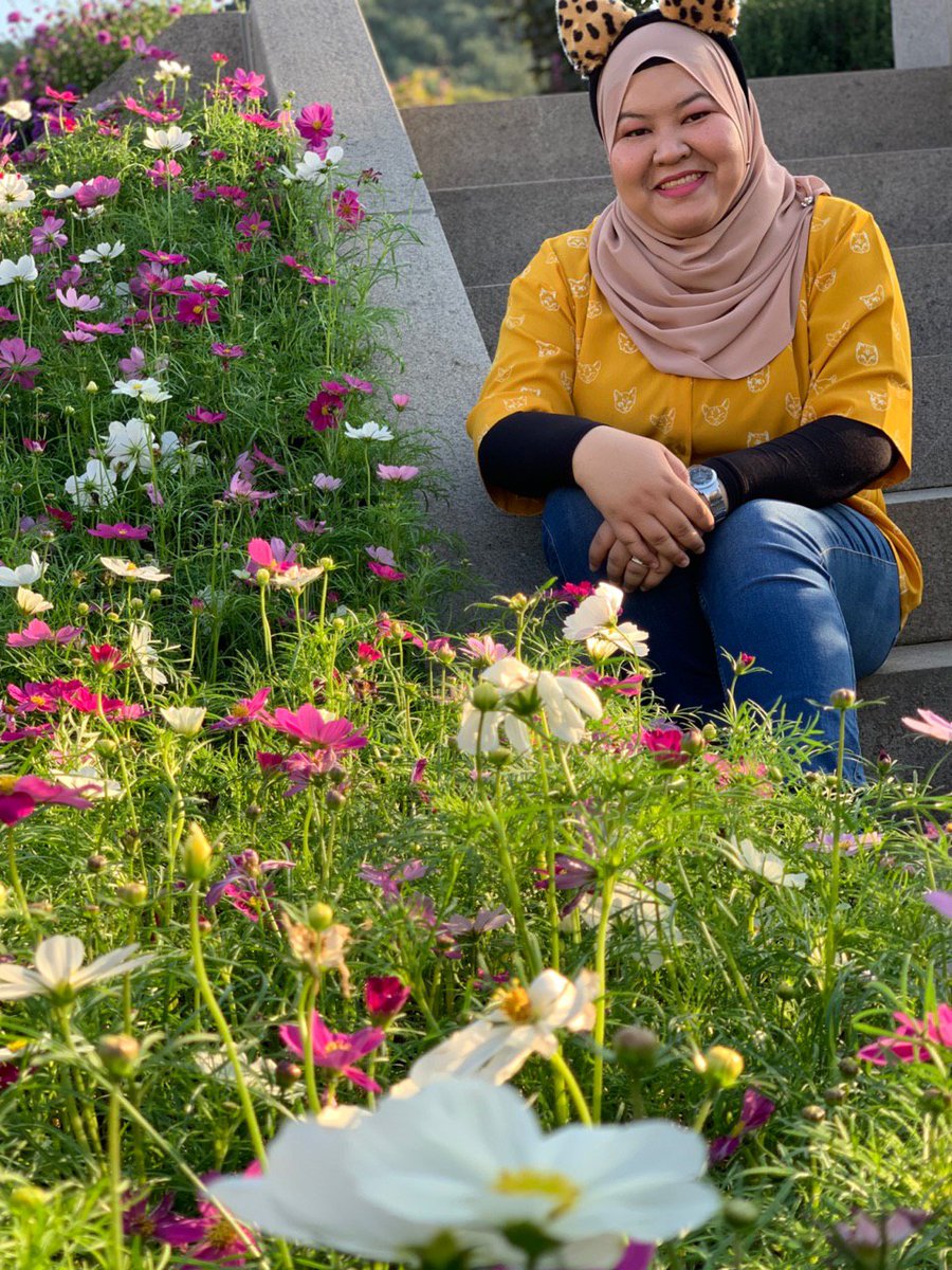 eira_ali's tweet photo. Pray hard to get a proper job asap. Pray hard this pandemic will be faded away. Pray hard to have more money to travel around and enjoy myself to the fullest!
Could you be more nice to me July? #MissingSeoul #Everland https://t.co/fZ2PsSnwB7