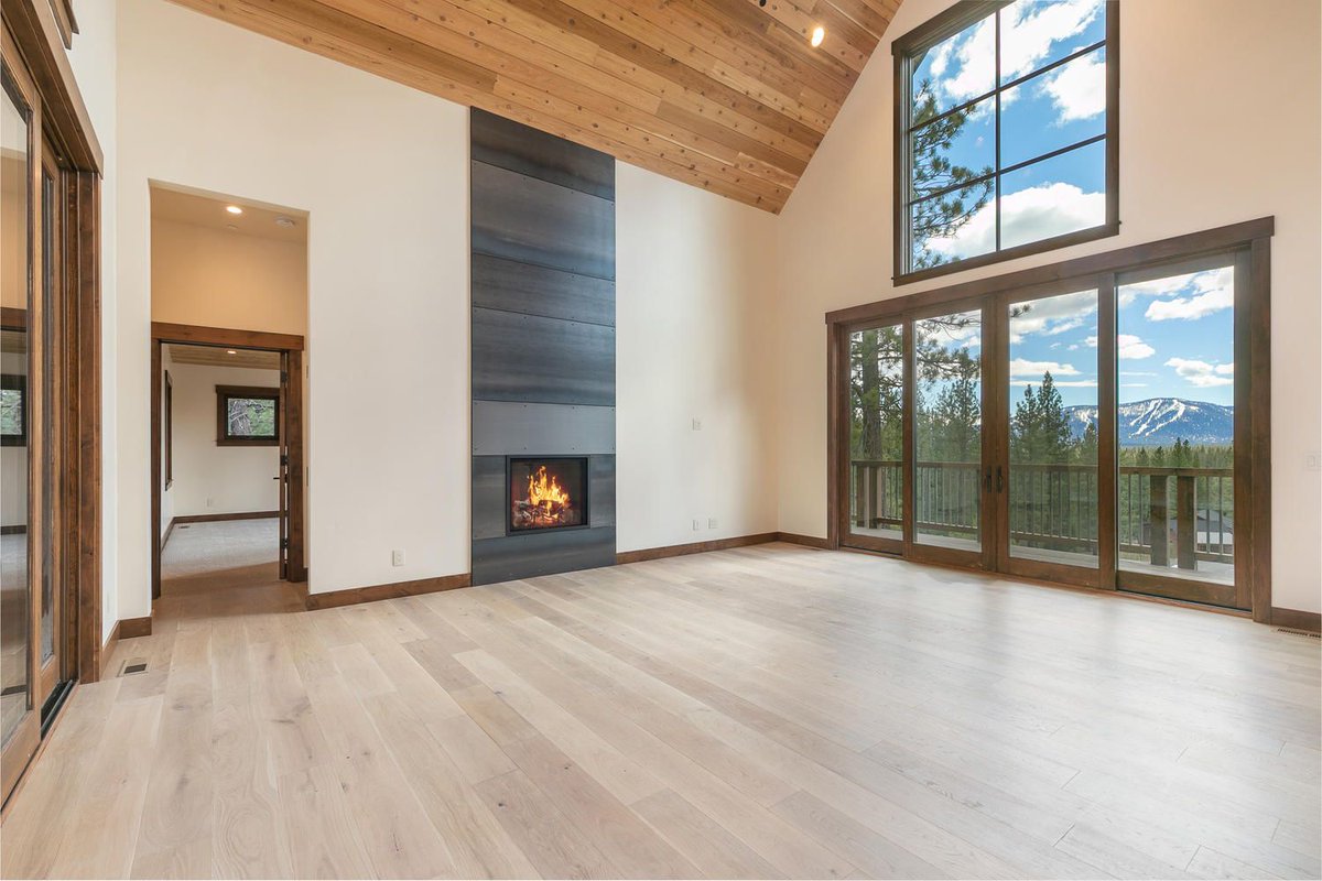 insidetimberli1's tweet photo. This custom home was a lot of fun to build. One of the challenges we overcame was positioning the house on a hill, but the reason the owners picked this lot was the incredible view of @Northstar_CA. Despite the complications, the view made it all worth it! #timberlineconstruction https://t.co/a65pY6kZnb