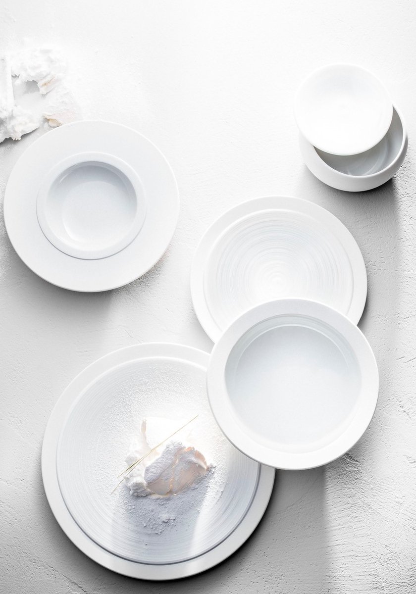 degrenne_paris's tweet photo. N O U V E A U T E S
Le Blanc, intemporel et incontournable, est à l’honneur chez DEGRENNE.
Notre collection BAHIA ajoute à sa palette un nouveau coloris doux et intemporel « Pierre de Lune ».
#DEGRENNE #bahia #newshade #pierredelune https://t.co/WEcofcQ2SJ