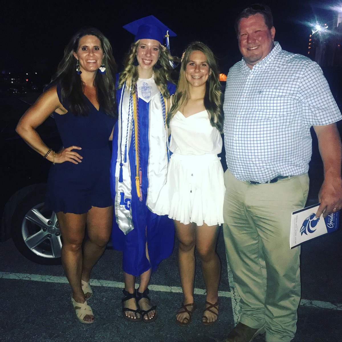 seiglemath's tweet photo. I am so proud of all that you have already accomplished, @mckayseigle_
I love you so dang much and will miss seeing your beautiful face every day, but you were meant for bigger things.
Fly, baby, fly π«
#myfirstbaby #proudmommaβ€οΈ #spreadyourwings #yourtimetosoar #athensbound https://t.co/0j0RvWAKdB
