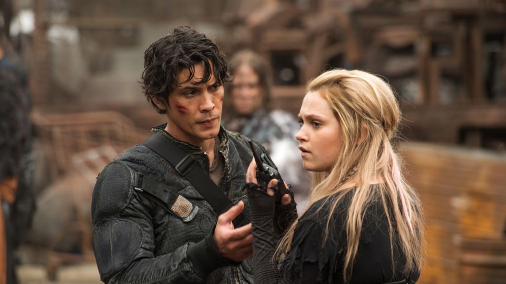 ships_polls's tweet photo. ROUND 2- Queens VS Knights with Peasants 
(10 Hours to vote)

RT FOR Avalance 
LIKE FOR Bellarke and Posie https://t.co/RpJhXVFH0v