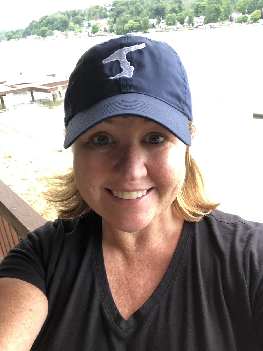 Kindercarrie's tweet photo. Check out Harveys Lake Merchandise for all of your Harveys Lake apparel needs https://t.co/i5IlK1QSr9 https://t.co/5RDYRwddPg