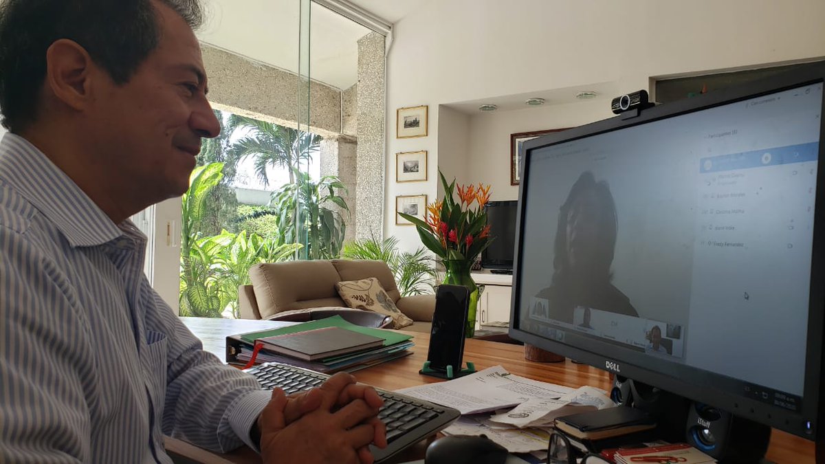 quesnelc's tweet photo. En @EmbaMexBee tuvimos el honor de participar en un curso de capacitación virtual sobre el Programa de Retorno Asistido de la @IOMBelize. Felicidades por la gran labor de esta organización en favor de los migrantes @MFABelize @Villanu16285327 @maciel_agustin https://t.co/5H714TPsJD