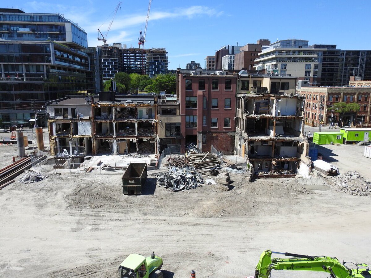 westbankcorp's tweet photo. Construction underway at KING Toronto, a 16-storey mountain range-shaped luxury condominium complex from acclaimed Danish architects Bjarke Ingels Group. #KINGToronto #architecture #toronto https://t.co/HPJikot0Js https://t.co/5Gm9PBj3fF