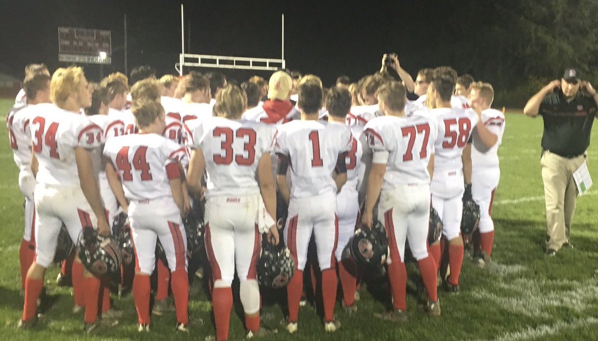 WestmorelandSN's tweet photo. Westmoreland County Teams of the Decade: 2016 District 6 Champion and PIAA semifinalist Ligonier Valley Football. https://t.co/YPXqPKB6bm https://t.co/rjUdbn9kvY