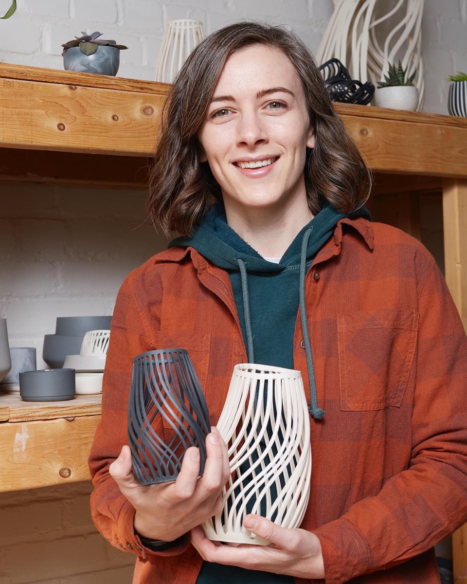 thegarnered's tweet photo. Delighted to welcome Boston based ceramicist Lauren Nauman and her collection of exceptional sculptural porcelain vessels to The Garnered. #ceramics #sculpture #porcelain #collector #interiordecor https://t.co/Pgo3GQkjGR