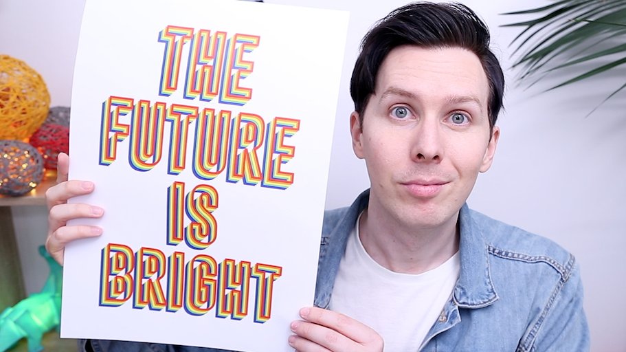 AmazingPhil's tweet photo. Coming Out - 1 Year Later https://t.co/Kvpn8ulxbw https://t.co/j8qBFQn1fA