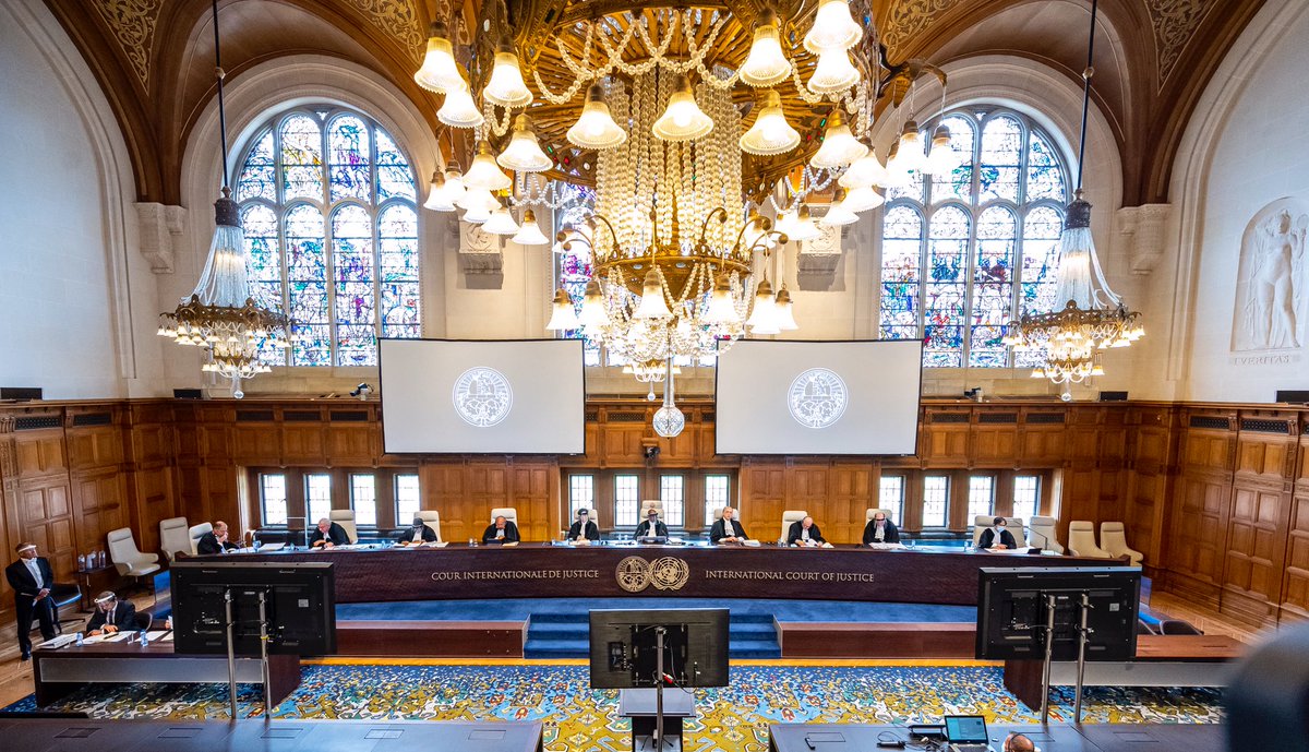 KvanOosterom's tweet photo. Justice in times of #Covid19
The International Court of Justice, in the Peace Palace in The Hague, continues to function in difficult times, with face masks and vtc modalities.
Justice cannot wait.
@CIJ_ICJ https://t.co/vkegZicrIN