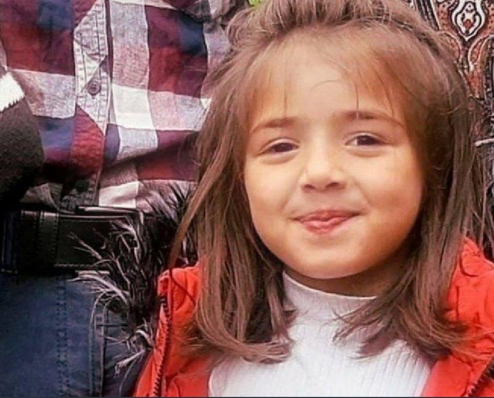 7 yaşında ki bir çocuğu koruyamıyorsak,
Ölümü "Allah'ım ne olur tecavüzden olmasın" diye dua ediyorsak,
Yazıklar olsun bize...
İnsanları değil
İnsanlığı #idam edelim, olsun bitsin...
#ikranur