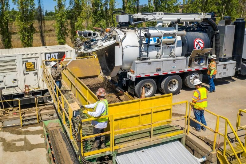 13/ PG&E started doing more business with Bay Area Concrete and its owners. Bay Area Concrete built another disposal facility on PG&E property in Petaluma. After the Kincade fire nearby, another of the owners’ companies helped build PG&E’s command center, according to BACR.