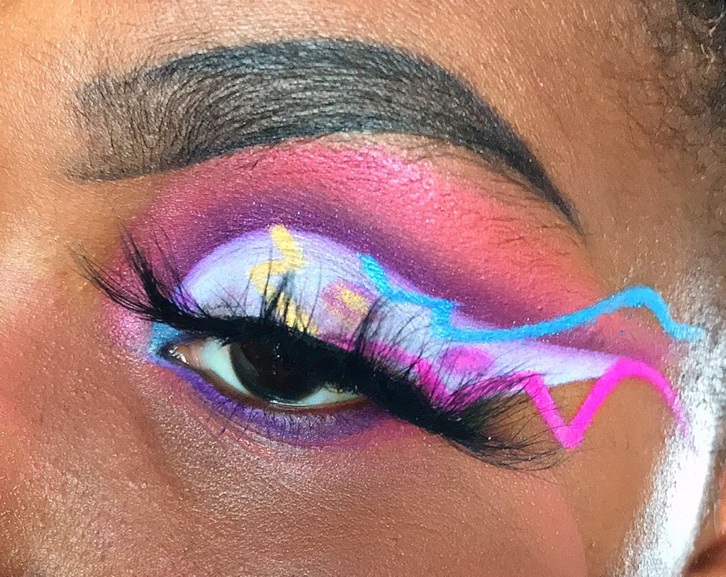 PlugGlitter's tweet photo. #Dixiecup remix 

@ABHcosmetics #riviera palette https://t.co/QLYSbTqPoB
