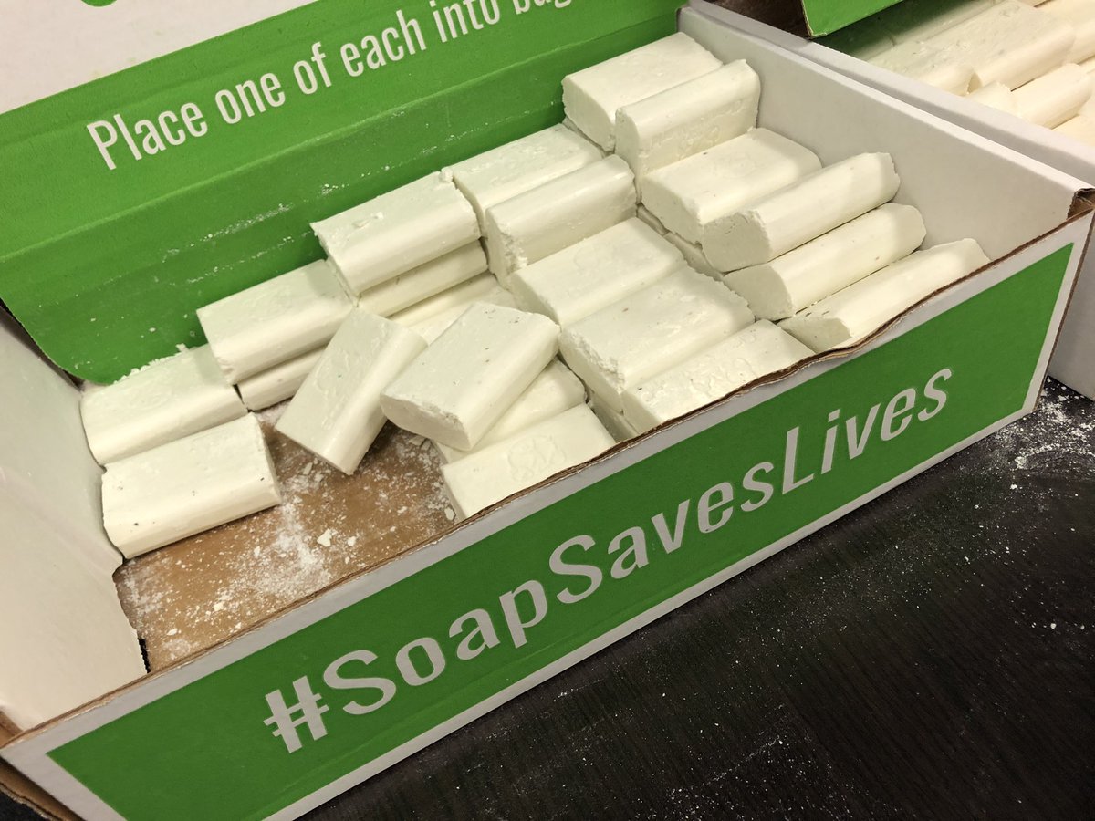 Grzeg77's tweet photo. @CleantheWorld w/ #unitedindenver putting toghether cleaning packets for those in need @weareunited #soapsaveslives @maureen14512 @KirlinBonnie @DEN_United_Biz @amclemenson https://t.co/0KwVewgXOU