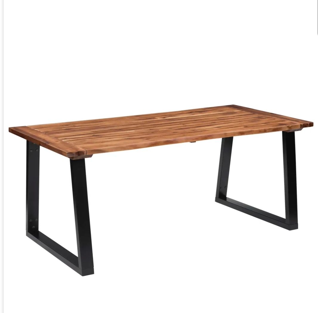 LailaJosefin's tweet photo. @KimKardashian What table should i pick? Love the horse :) https://t.co/OdBSsXRnho
