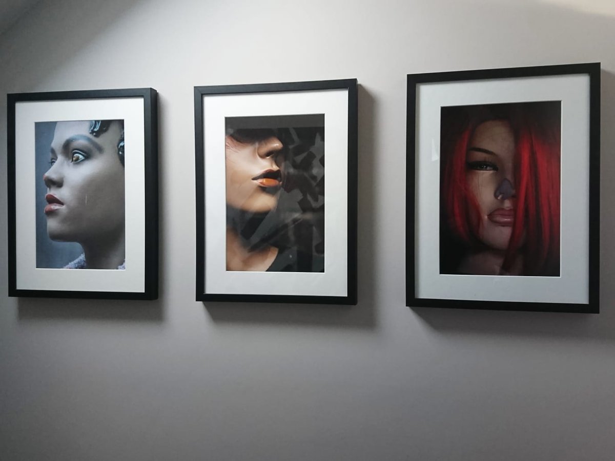 CorshamArtDept's tweet photo. We should be celebrating our A-Level students' Art, Photography and Textiles work with our end of year exhibition this evening.

As a way to acknowledge this, the teachers in our department have selected some of their favourite work on display in their home. Can you guess who? https://t.co/tzgcELBI0P