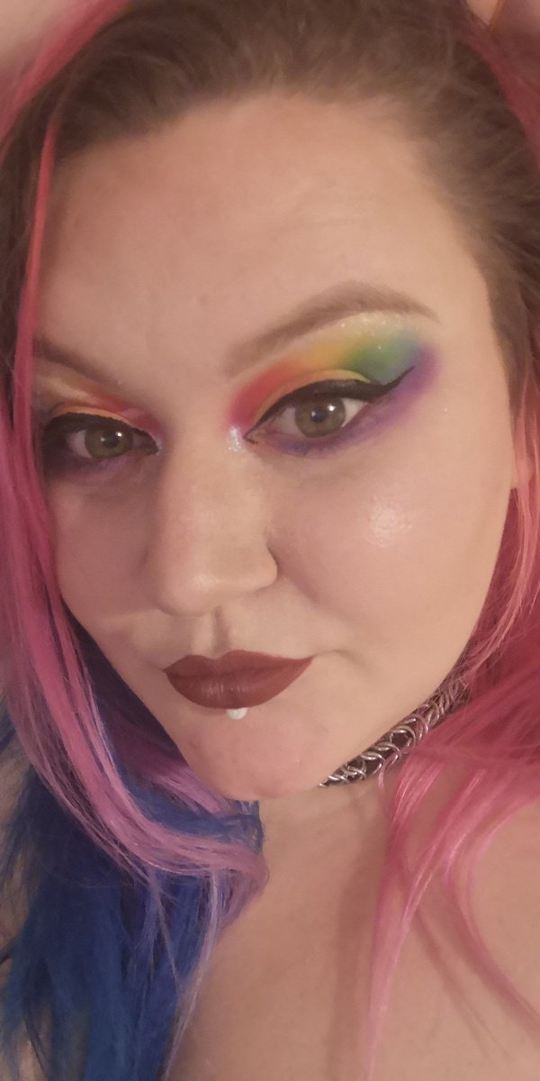 FrancesDuff3's tweet photo. @7hesunprince Some of my fun rainbow colours https://t.co/Aap9ompKKn