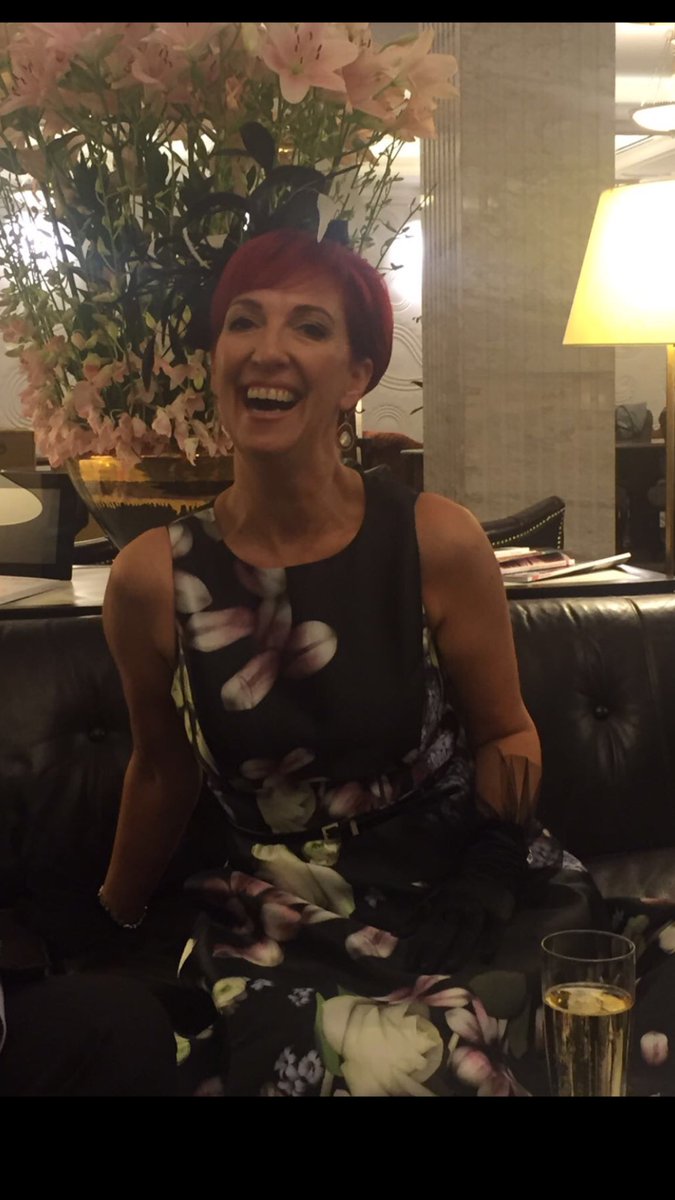 SusieMay27's tweet photo. When your fascinator blends with the florals behind you #Moscow #Moscowbaby #wedding #family #memories #toomuchfizz #sorrynotsorry #motherofthegroom https://t.co/xpzd3xuR5G