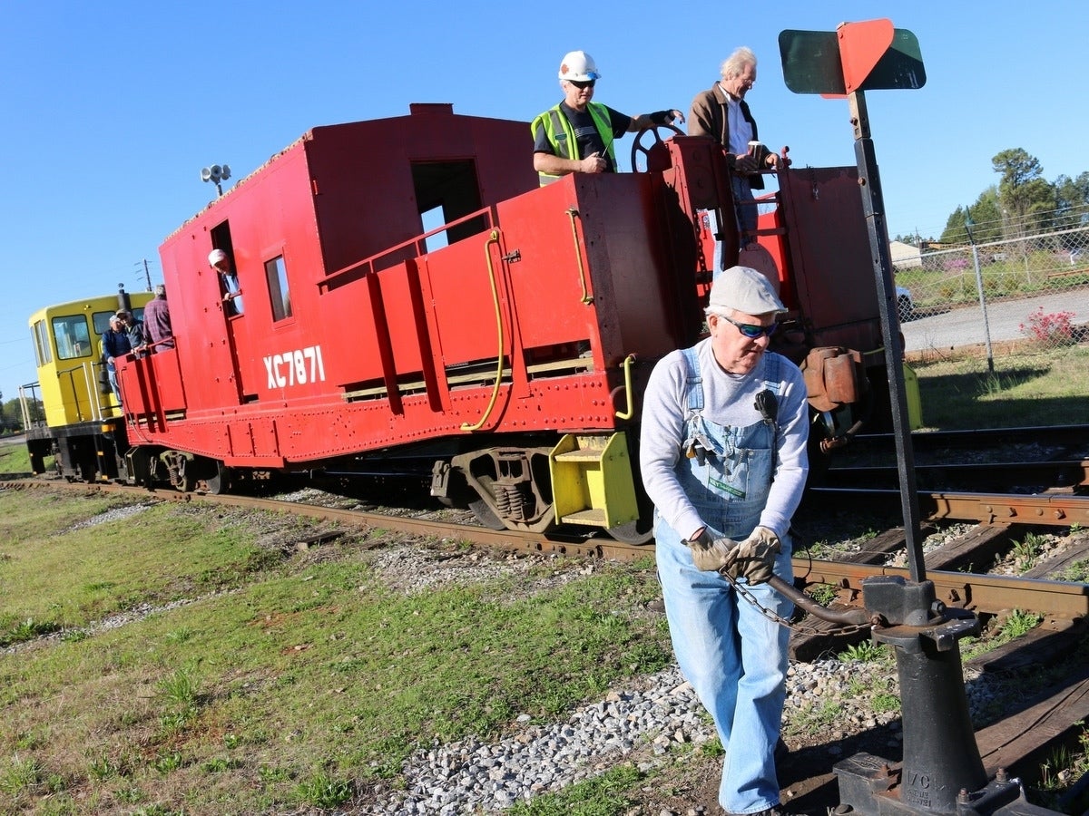 Southeastern Railway Museum receives Gwinnett Creativity grant dlvr.it/RZhHxn