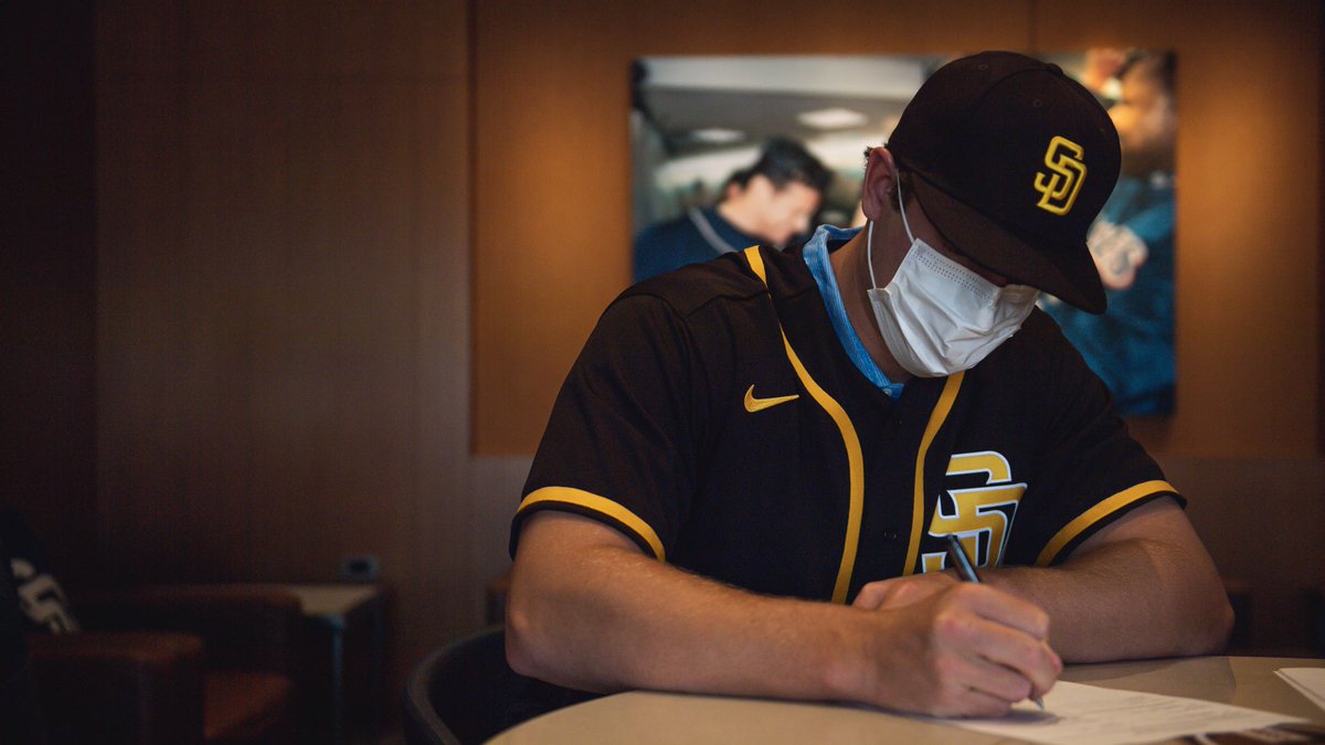 Padres's tweet photo. The #Padres have agreed to terms with Cole Wilcox, the 80th overall selection in the 2020 #MLBDraft.

Welcome to the #Padres, @ColeWilcox11! https://t.co/hQiG19egWS