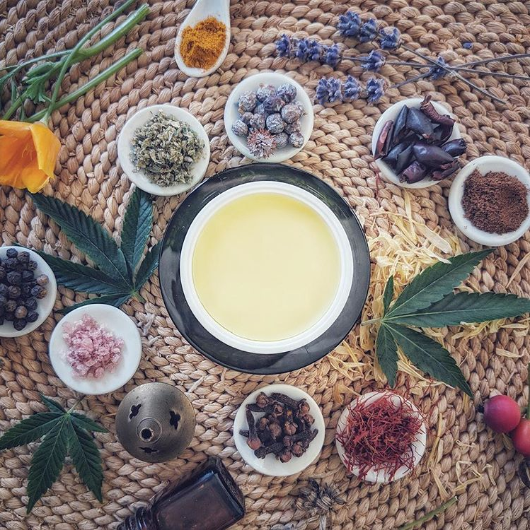 therootofitall's tweet photo. #TROIATuesday is the perfect day for a little self-care and recovery. Whether it’s lingering aches and pains or simply just sore muscles, REWIND is right for you. Find relief the #natural way and learn more here: https://t.co/d7068PQbtY https://t.co/lCCPt1PRjg