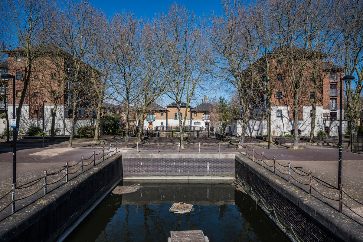 [THREAD]  #photooftheday 30th June 2020: Trees and Water https://sw1a0aa.pics/2020/06/30/trees-and-water/