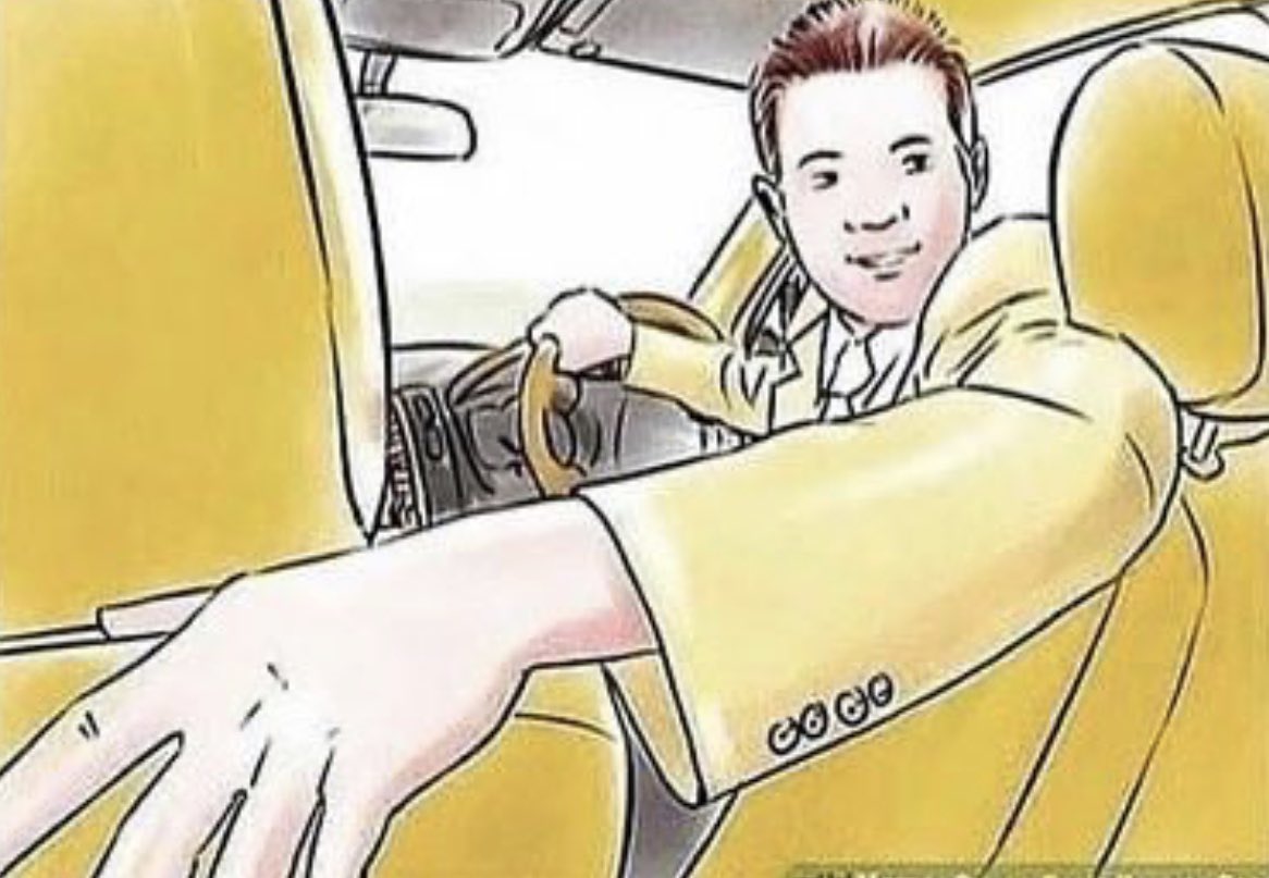 CauseWereGuys's tweet photo. When you see a guy do this you know he is about to finesse the hell out of that reverse https://t.co/cHKKFQYwxN