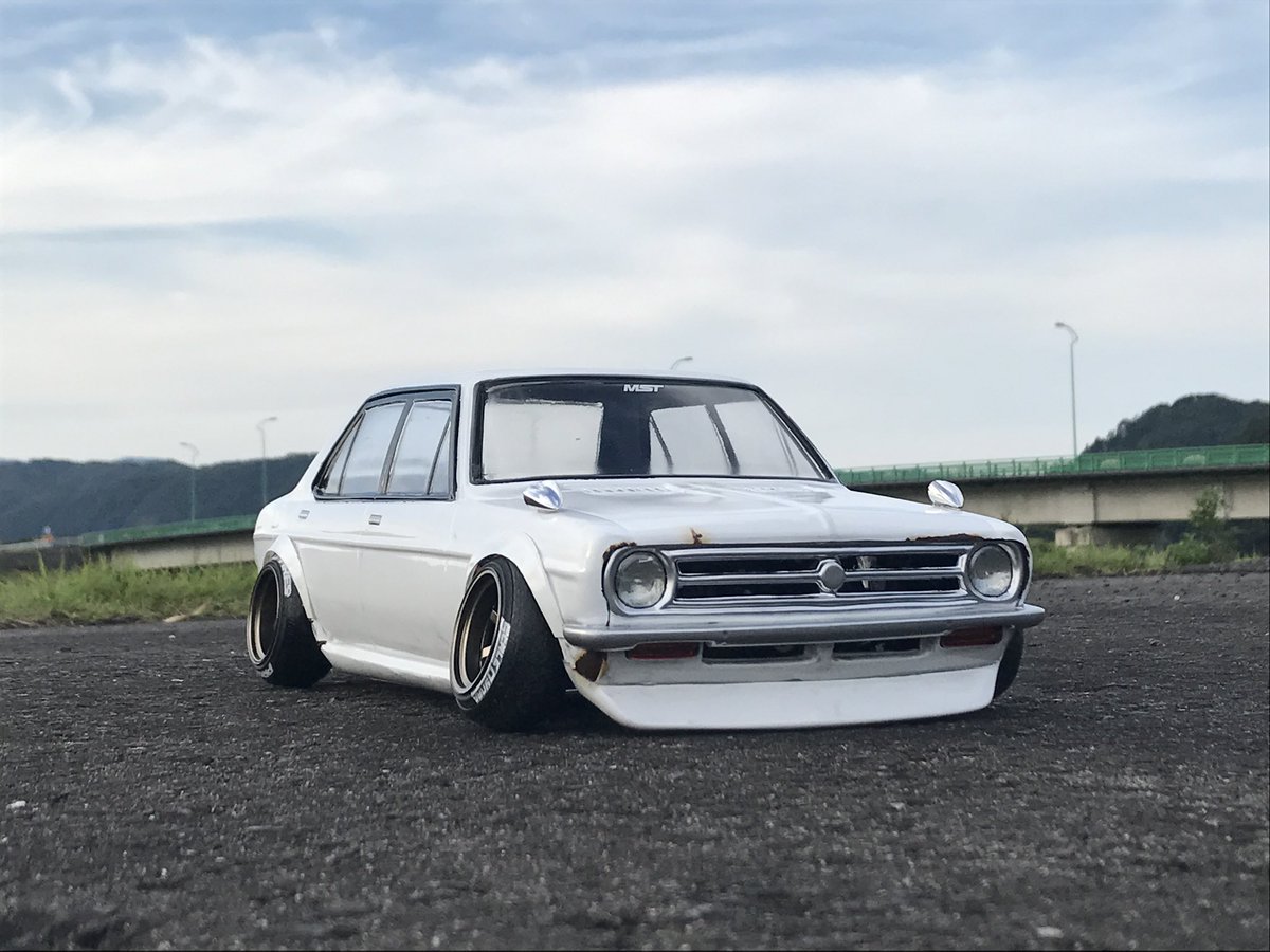 ラジコン・ラジドリ・パンドラb110サニー