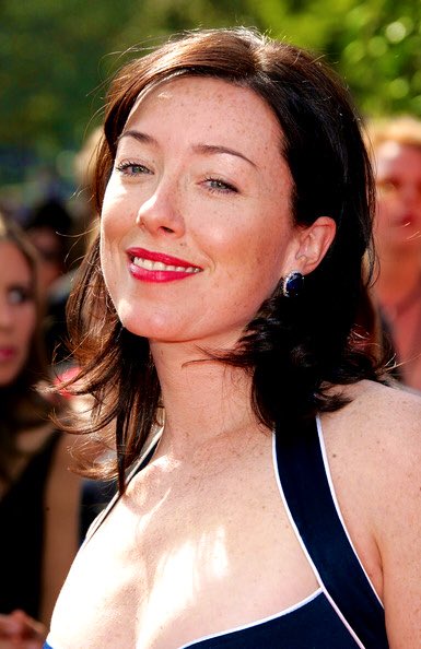 Happy birthday to the wonderful Molly Parker. Love this underrated queen 