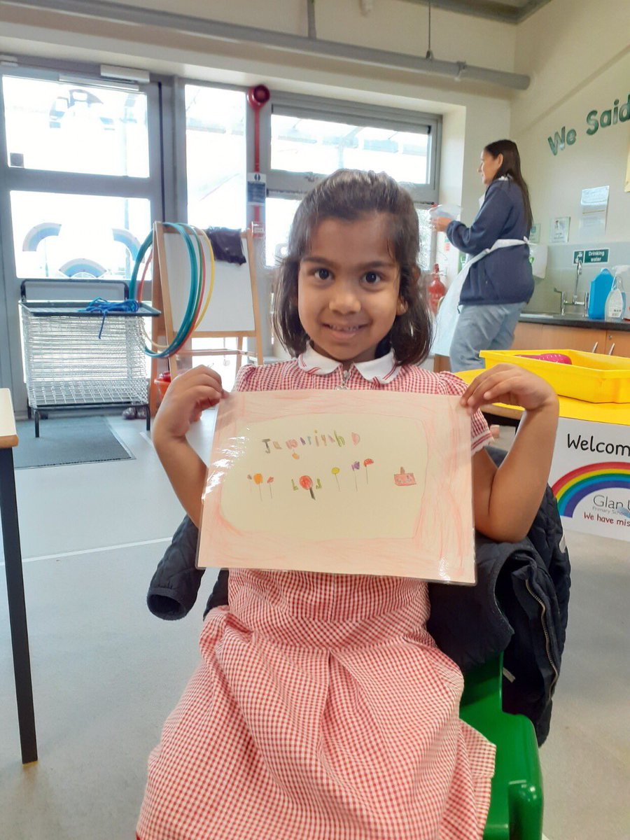 GUPSYear1 tweet media