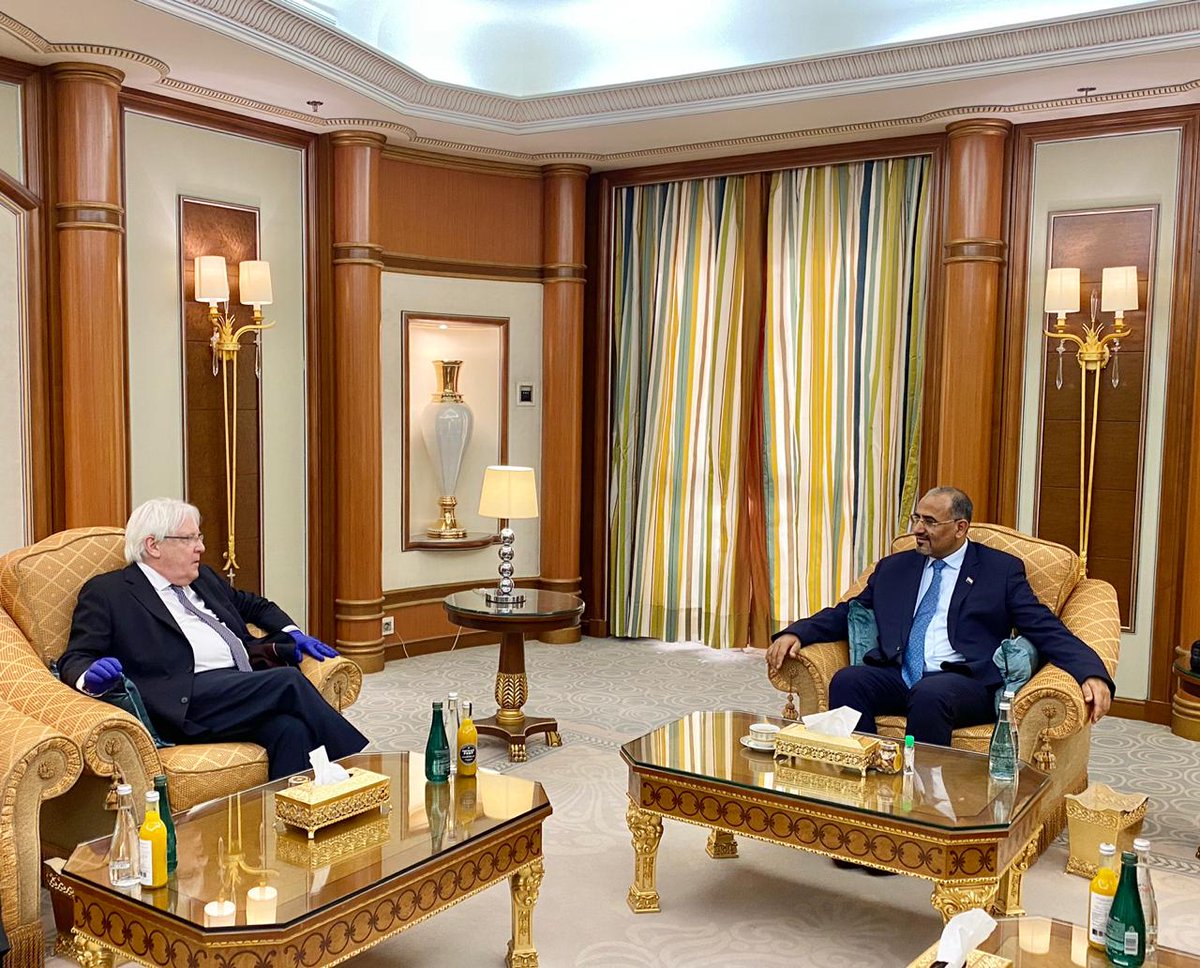 STC_UK_Office's tweet photo. President @AidrosAlzubidi of @STCSouthArabia receives in Riyadh today @antonioguterres's Special Envoy to Yemen His Excellency Martin Griffiths and members of his team @OSE_Yemen.

The details of the meeting are below: https://t.co/YWRZ8OSaQO