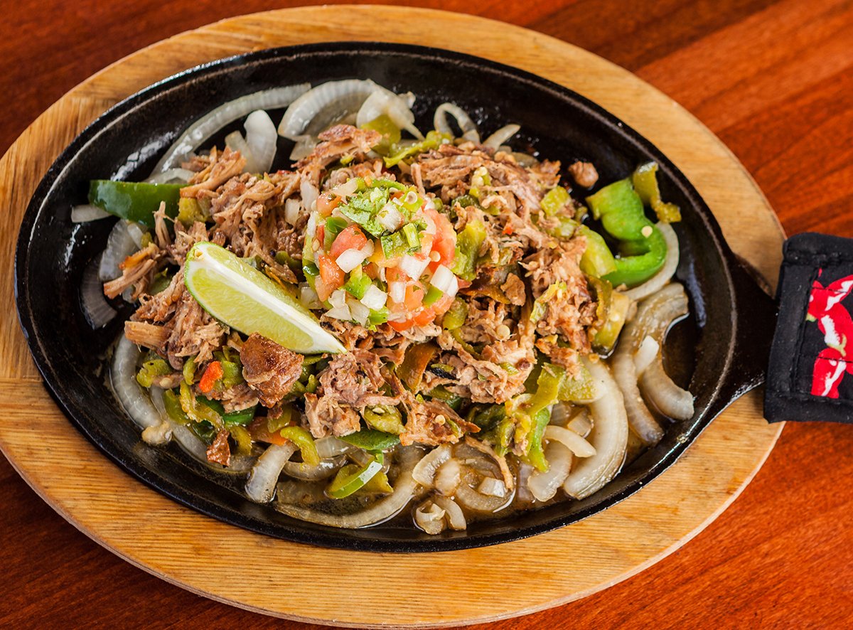 AngryOwlGrill's tweet photo. How do you #TexasTuesday ? 2 for $22 Owl &amp; Carnitas Fajitas w/ all the fixins, Dine In &amp; TO GO! $5 Tejas Fries, $2.5 Domestics &amp; $3.5 Texas Pints All Day. Come on over, order online at https://t.co/RDDOa382i3 or call us, 532-2450 #ElPaso #ItsAllGoodElPaso #ElPasoLocal https://t.co/siIdyCFHIy