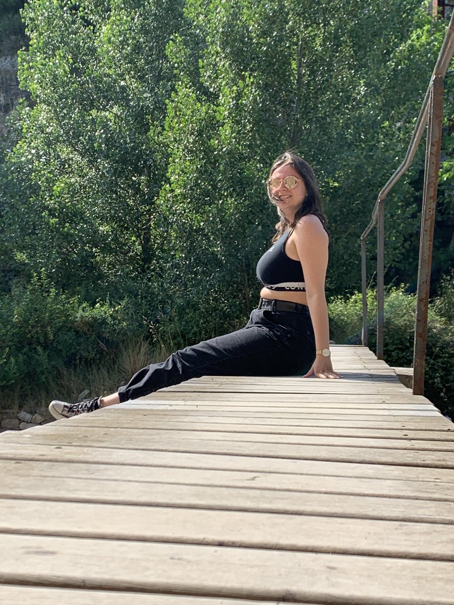 _emks's tweet photo. Ma Capupu nationale a pris des ptites photos de moi la semaine dernière et j’les aime bcp mais on voit mon ptit bisou donc vu que j’ose po les mettre sur insta c twitwi qui les aura 🥺 https://t.co/Ads2UrGx3C