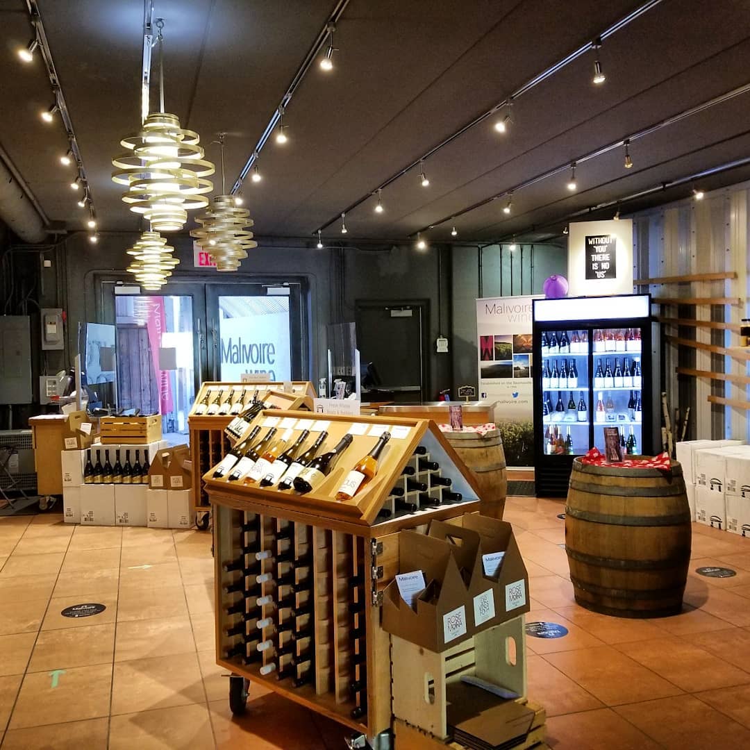 Welcome back! Our winery retail store is now open for in person shopping, daily 10-5 incl July 1st. Also returning July 1st, wine by the glass on our patio. No reservations required, maximum group size of 4. No Tastings yet, but watch for an announcement about when they return