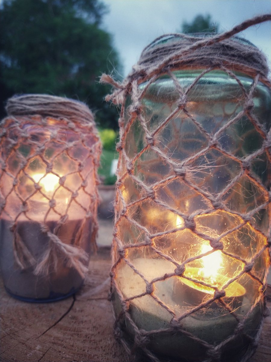 BedfordsThe's tweet photo. Made some garden lanterns today..reusing glass jars.
#handmade #macrame #ReduceReuseRecycle #glassjarlanterns #tuesdayvibes https://t.co/rbSZ6UOkv0