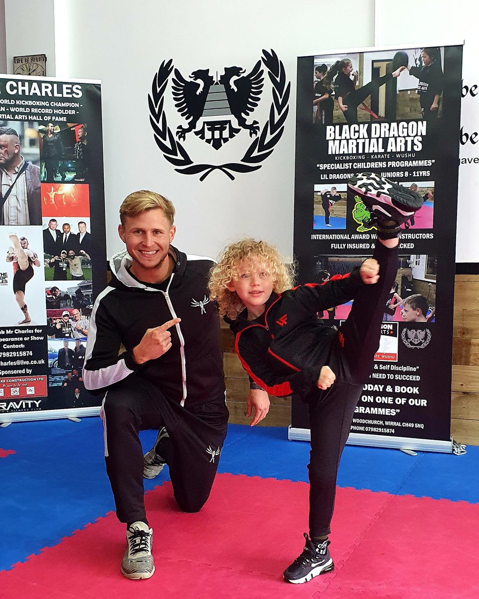 LeeACharles's tweet photo. So today my 5 year old son got his first sponsor #webbfit performance @David_Webb_66 not only being supplied with active wear but also some top quality tuition in his sports development #prouddad #superstarson #martialartskid https://t.co/QRozfXr6HL
