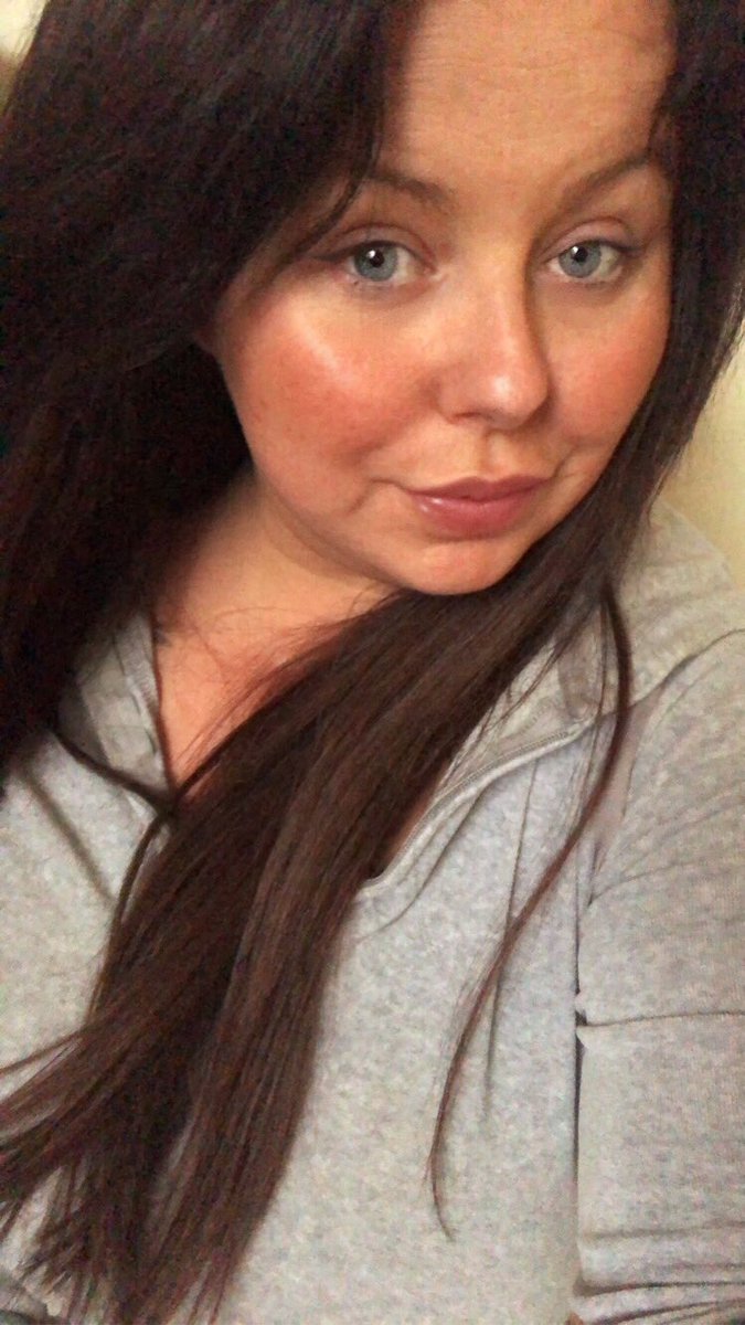 ChrissyJessy's tweet photo. Everyone feels better with a tan https://t.co/dHcUlYvoJ1