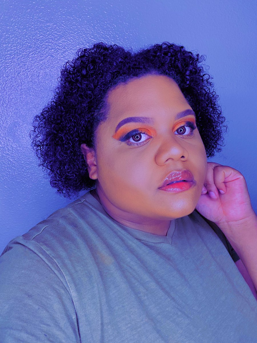 myendingdreams's tweet photo. #benebrows I’m always gonna represent my favorite brand!
•3.75 shade with the precisely my brow pencil
• 24hour brow setter (just trace your brows hairs with it, not too much though)
@BenefitBeauty 👑 https://t.co/Pb8bt6CBgR