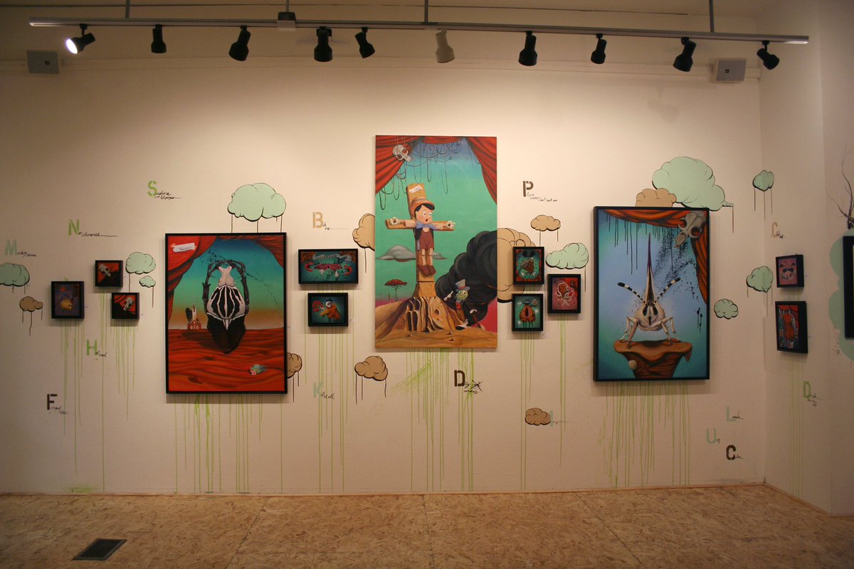 alexpardee's tweet photo. 2006. “TRICLOPS” 3-person group show at ToyRoom Gallery in Sacramento, CA, with myself, @bowenstuff & #PoorAl ❤️ https://t.co/BsM6JNJskq