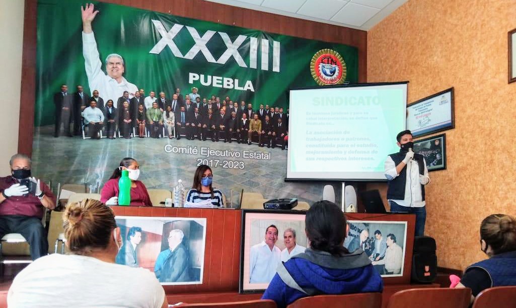 "La capacitación es Vital para la Buena Marcha del Sindicalismo" Gracias a Nuestro Líder Nacional Don <a href="/CarlosAceves_/">Carlos Aceves del Olmo</a>🇲🇽 Por sus Consejos. Con TODAS las Medidas de Sanidad, Comité Ejecutivo de la FTP-CTM en Capacitación a Nuestros Compañer@s Preparándonos para el Regreso a Laborar