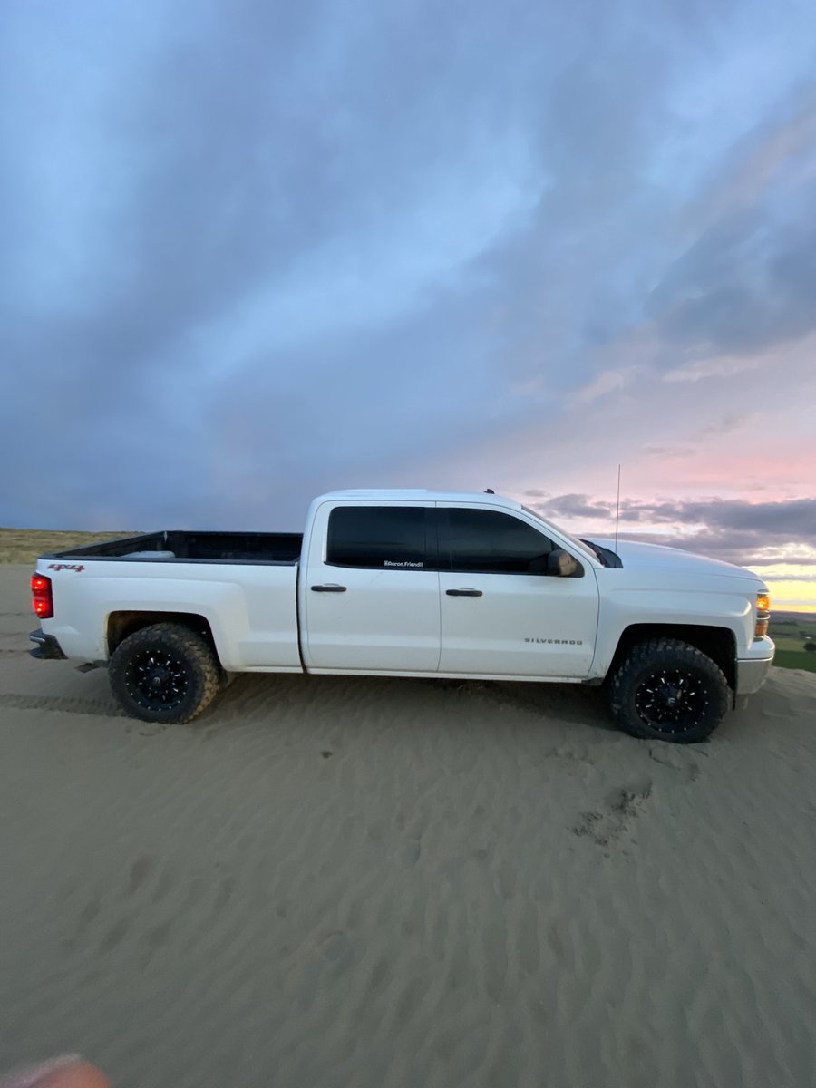 friend_aaron's tweet photo. Eastern Mf Oregon✊🏼 https://t.co/cf1iF5nJx0