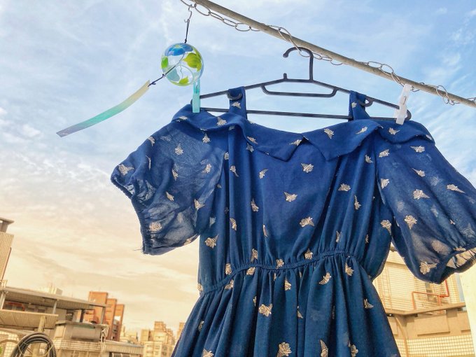 そういえば、これ見せたことなかったね。
結構探してやっと手に入れた一着です!
今日天気いいので撮ってみた!
#相葉夕美 
#夜の一輪 