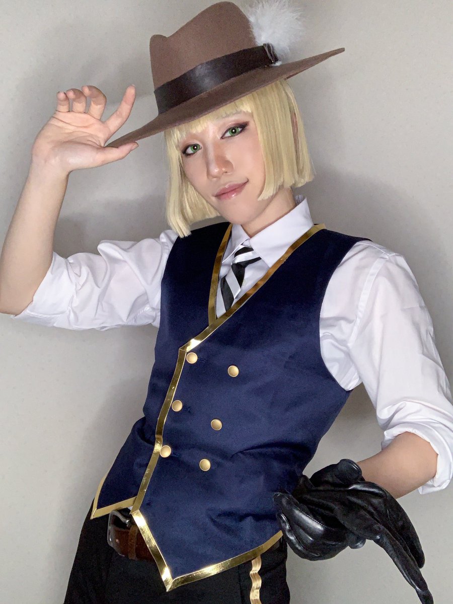 ルーク　ハント ウィッグ 帽子 コスプレ dハロ　ツイステ　金髪　制服 ルーク ハント ウィッグ 帽子 コスプレ dハロ ツイステ 金髪