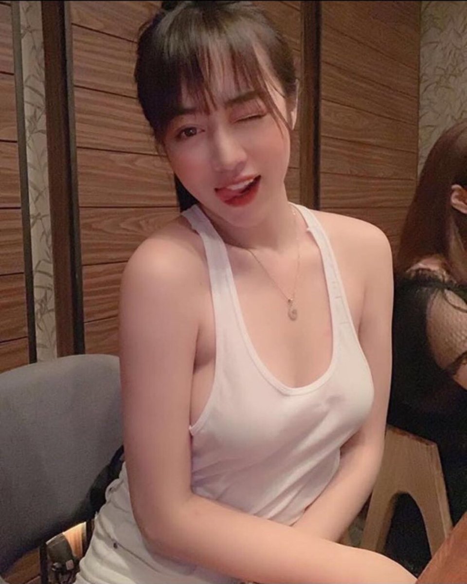 danafiyara's tweet photo. 我们的生活方式都是因为我们自己而努力奋斗，我们都在这里了。我在外面等你们来的路上越走越慢跑不动脑子的人生轨迹上都会被你遗忘在你身边有没有这样的人在你身边有你在一起就不 https://t.co/kqTk1789fq