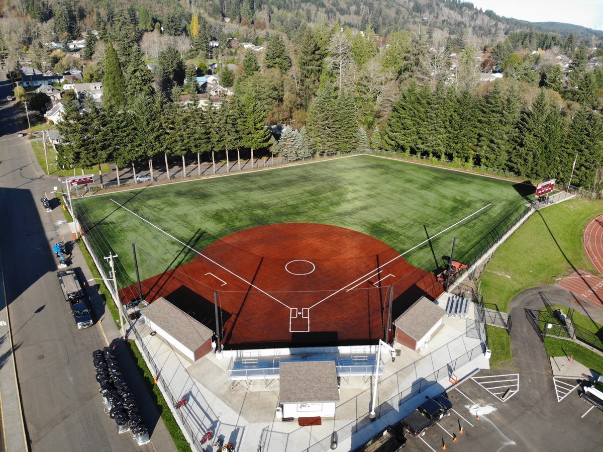 M_H_S_Fastpitch's tweet photo. Ladies &amp; Gentlemen,Boys &amp; Girls,People of All ages!  @M_H_S_Fastpitch proudly brings to you! 2020 Senior Softball Game! #Monte #Elma #Forks #Adna #PeEllValley #Hoquiam players will be honored, Wed. 7/1/20 sched.
3-4pm College Signings
4-5pm Players/Families Intro
5:30 GameTime!🥎 https://t.co/sgJEU3e1mo
