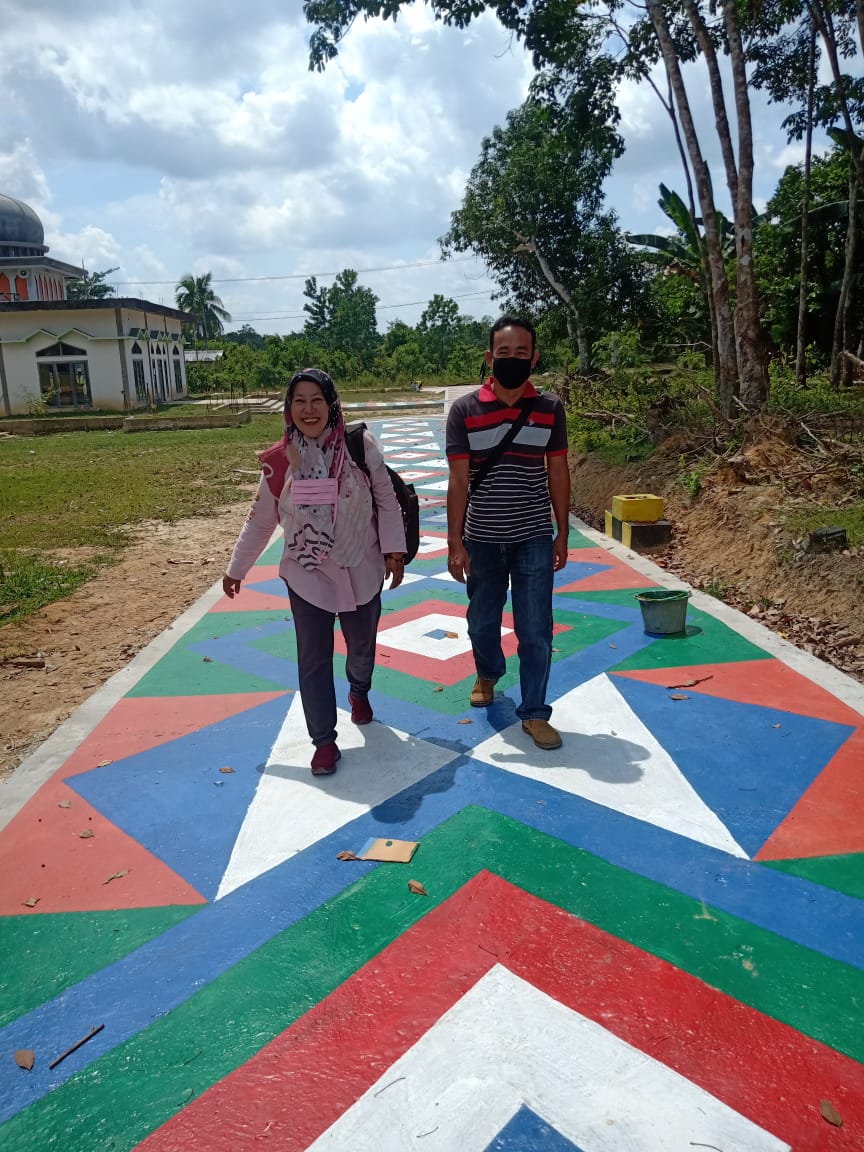 HasbiRg's tweet photo. Partisipasi serta kreativitas pemuda dalam kegiatan pembangunan di desanya
#TppiJambi
#PKTD
#BerkahDanaDesa
@jokowi
@halimiskandarnu
@anwsanusi
@taufikmadjid71
@fachrilabalado https://t.co/f29OBjPH8R