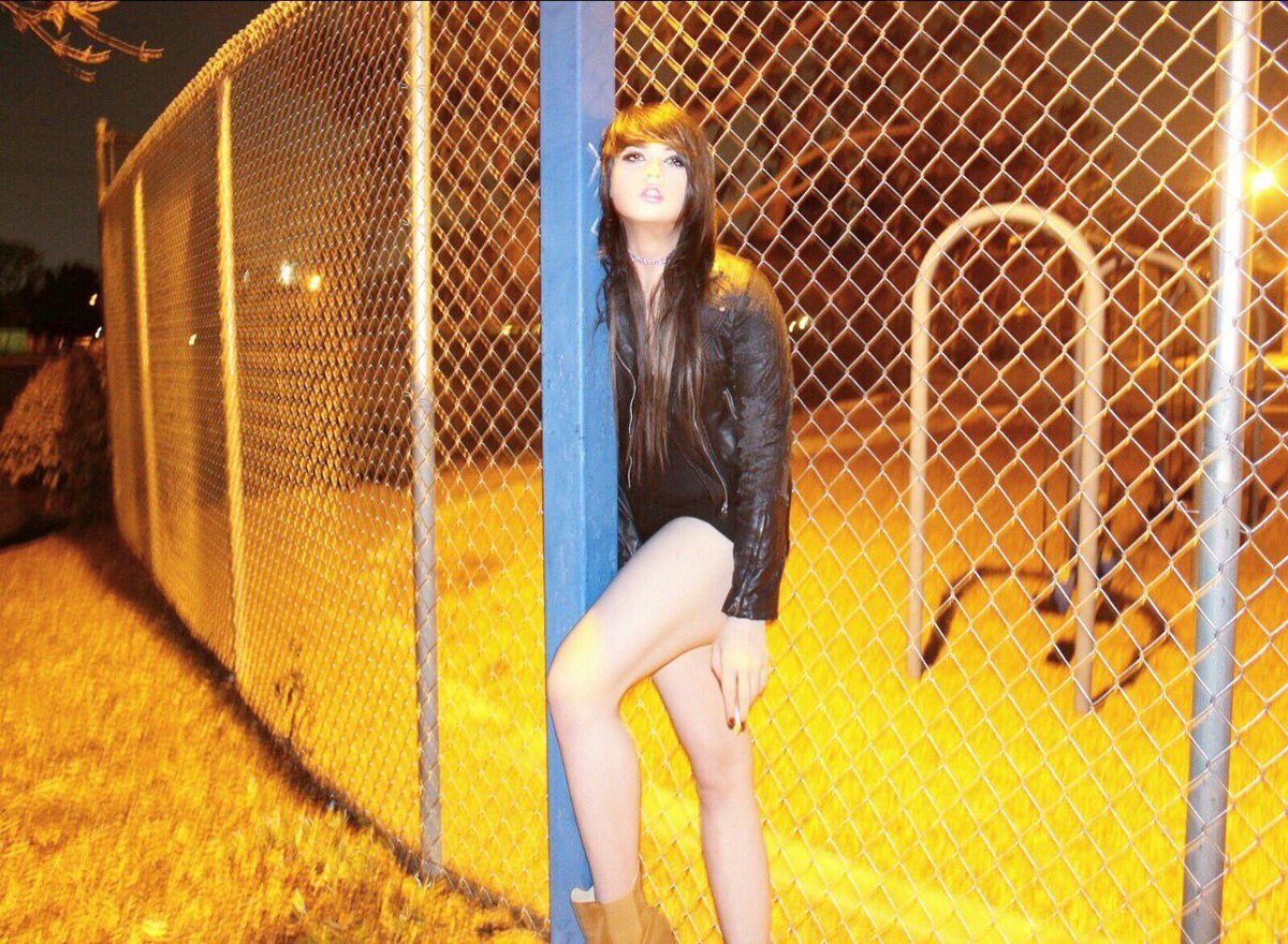 myspacemadonna's tweet image. Ayesha at the park