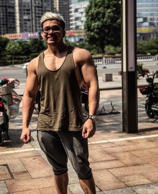 การได้ &lsquo;ใช้ชีวิต&rsquo; บนโลกใบนี้ ผมถือว่าเป็นสิ่งที่พบเห็นได้ยากนะ   เพราะว่าคนส่วนใหญ่ก็แค่ &lsquo;มีชีวิต&rsquo;   <a href="/tag/life"class="tags"><span>#life</span></a><a href="/tag/heroathletes"class="tags"><span>#heroathletes</span></a>